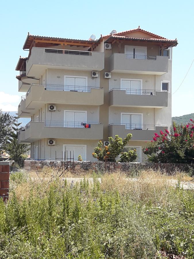 Vila Oscar Aparthotel Ksamil