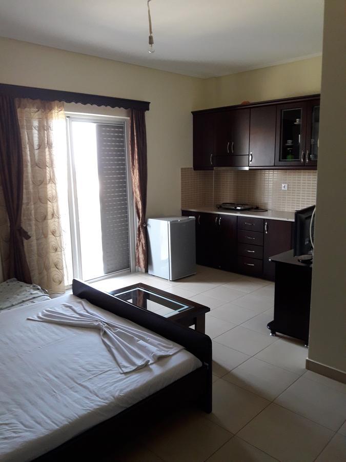 Vila Oscar Aparthotel Ksamil